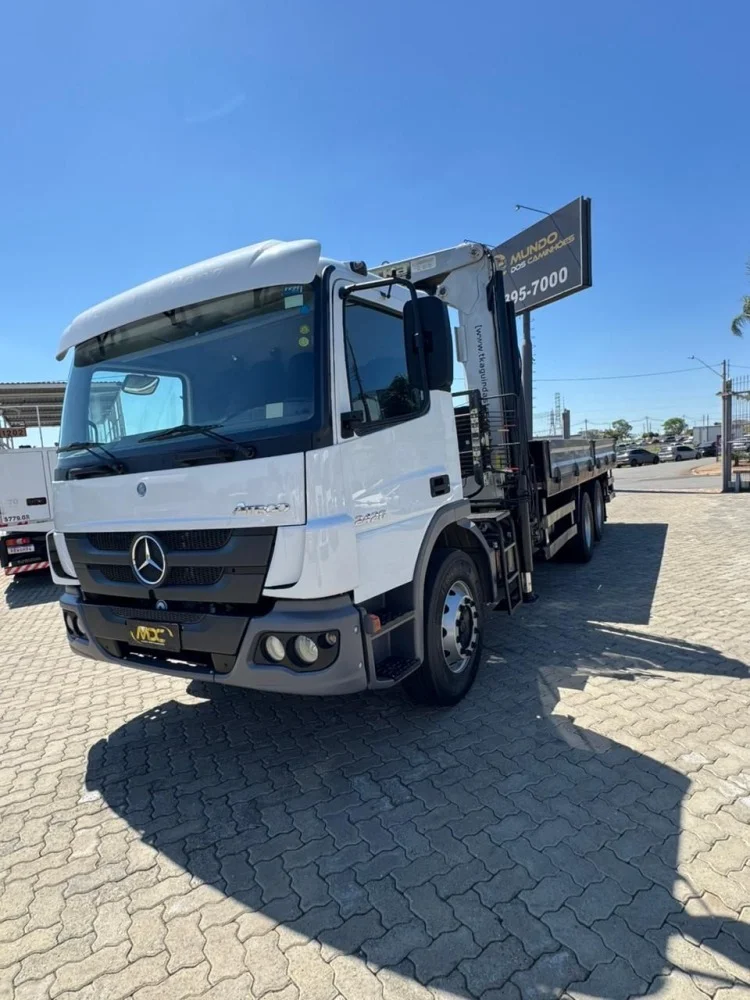 MERCEDES-BENZ MB ATEGO 2426 - MUNCK 30 TON
